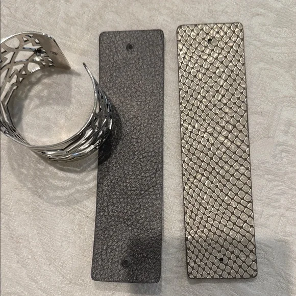 Brighton Silver Cuff with Snake and Navy Bands - Picture 3 of 4